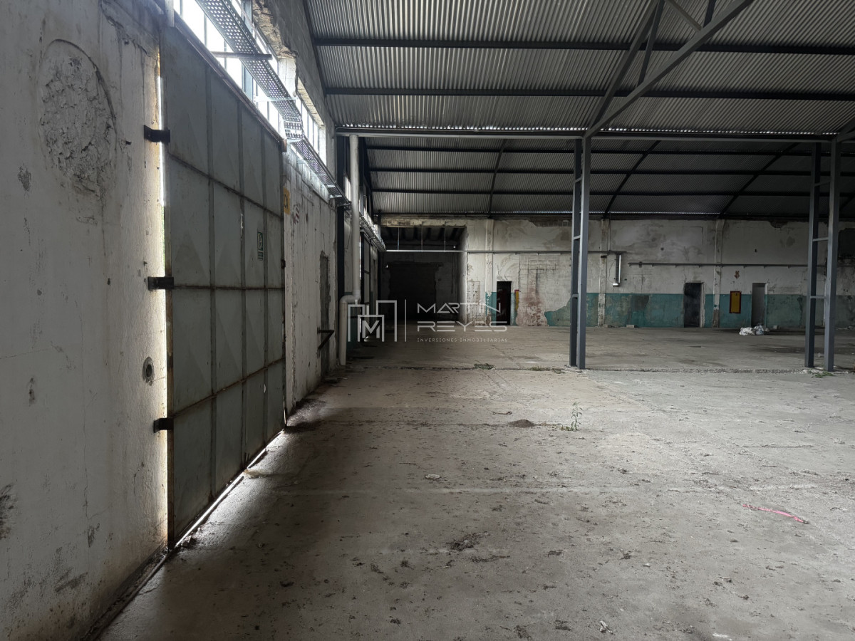 Galpón ID.1567 - Venta Galpón Logístico 3.400m2 Techados - Ruta 8 Km 27- Financia