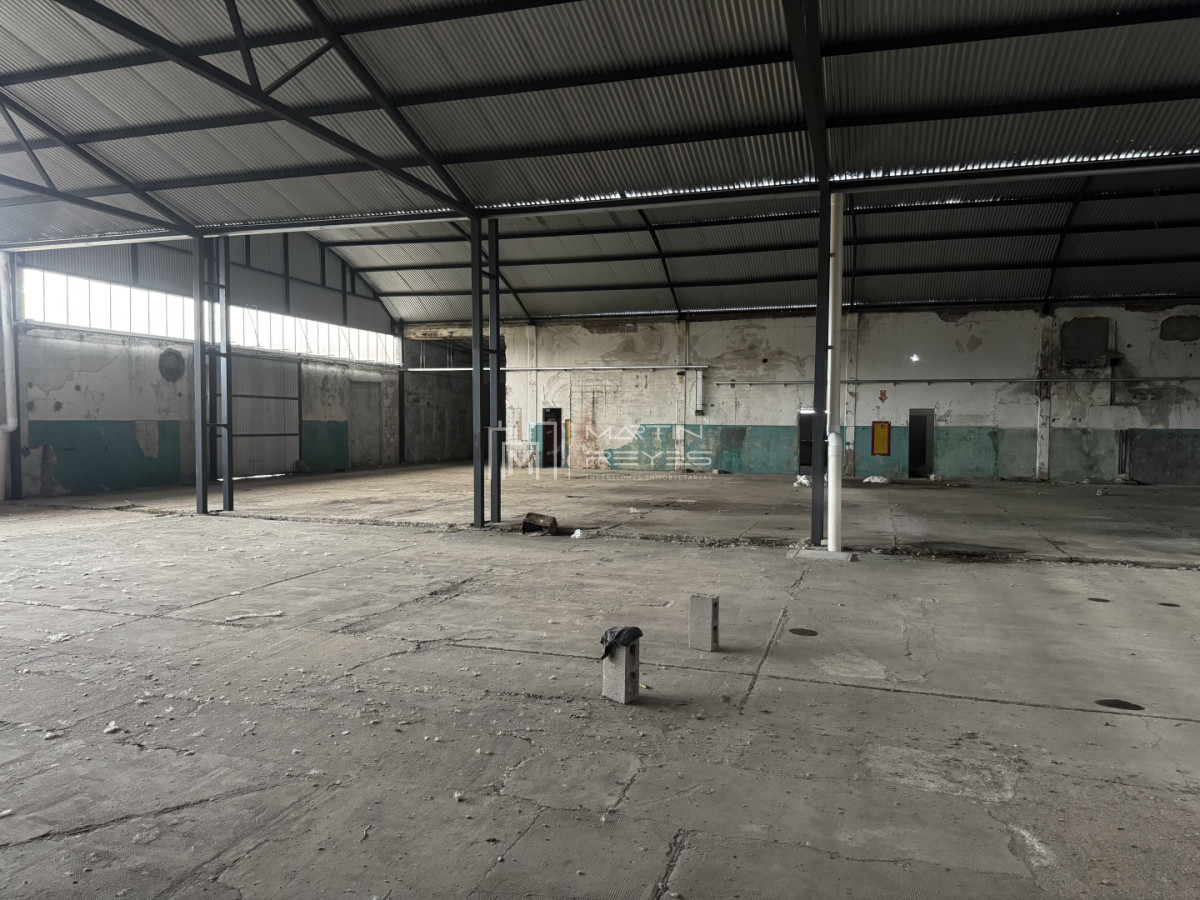 Galpón ID.1567 - Venta Galpón Logístico 3.400m2 Techados - Ruta 8 Km 27- Financia