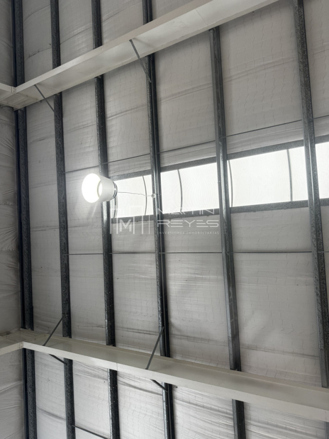 Galpón ID.1568 - Venta Exclusivo Complejo Logístico e Industrial - 5.500 m2 Edificados sobre 30.000 m2