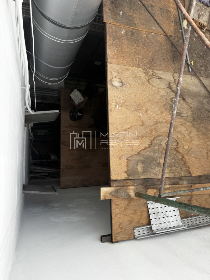 Local Comercial ID.1570 - Venta Edificio Corporativo 2000m² en Ciudad Vieja - 5 Niveles - Ideal Inversión (cod 1570)