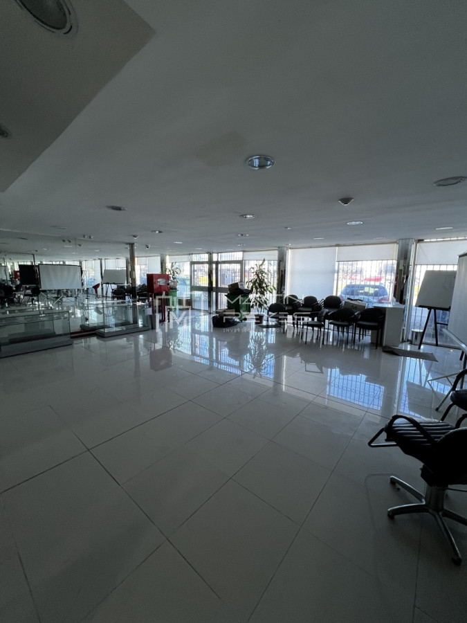 Local Comercial ID.929 - Venta Local Comercial en Malvin 