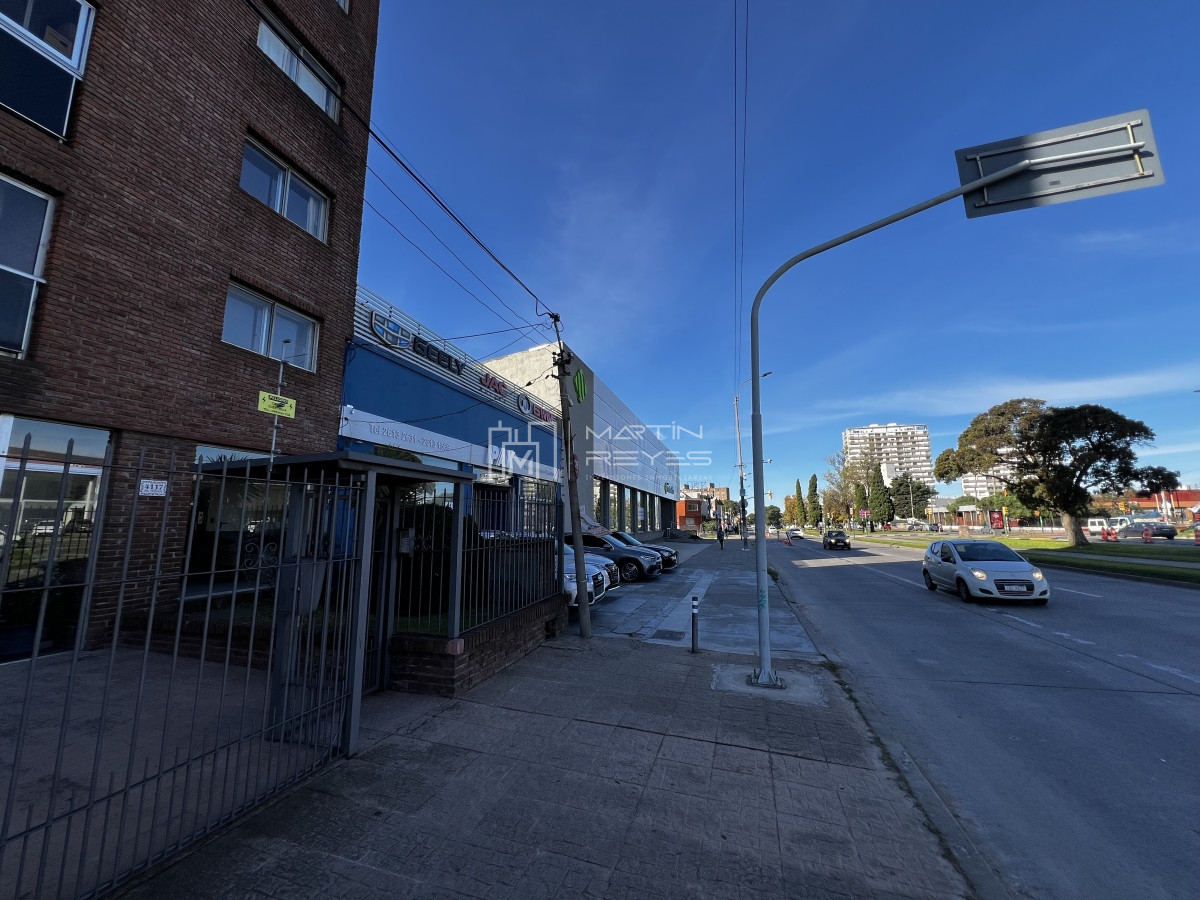 Local Comercial ID.929 - Venta Local Comercial en Malvin 