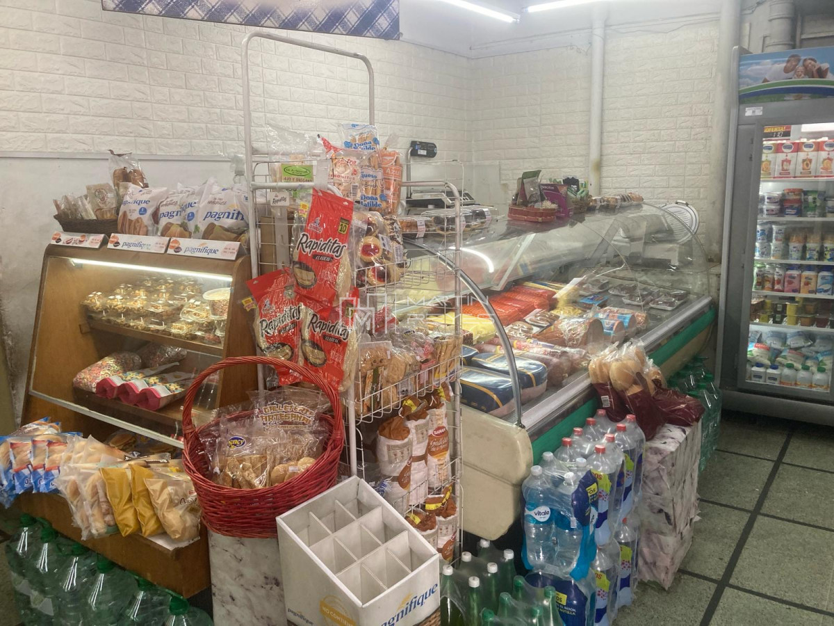 Local Comercial ID.1187 - Venta llave MiniMarket La Comercial Excelente Punto