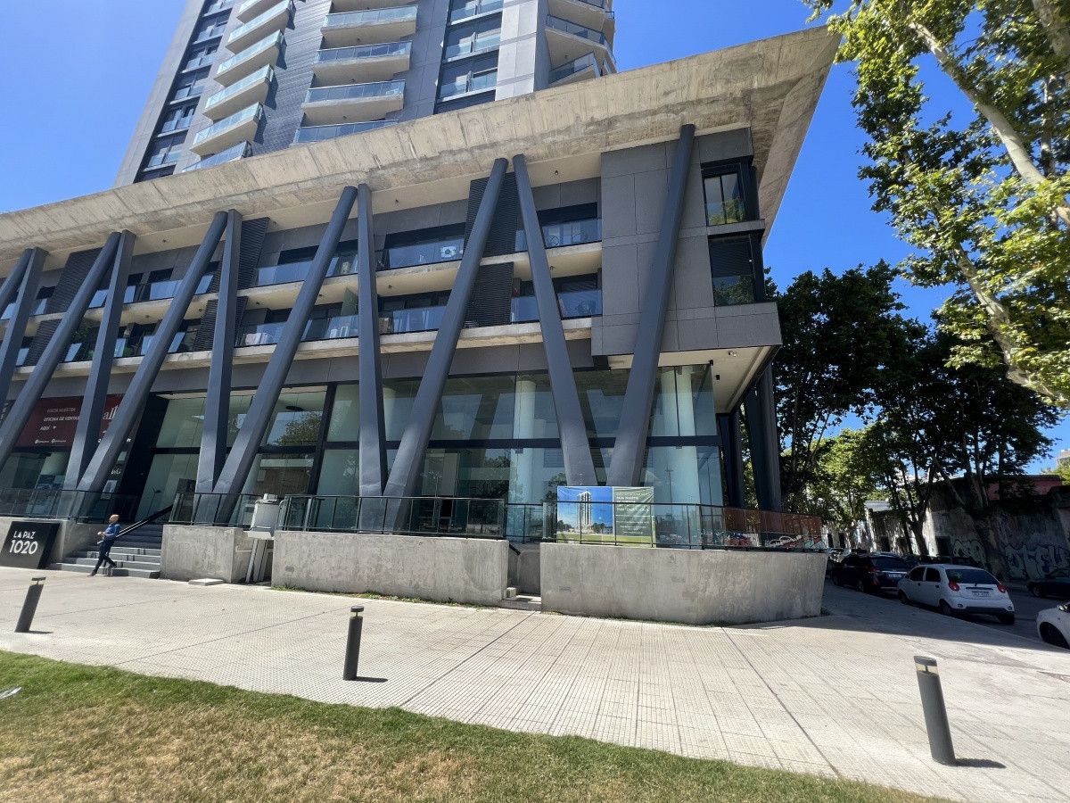 Alquilo local en la aguada 