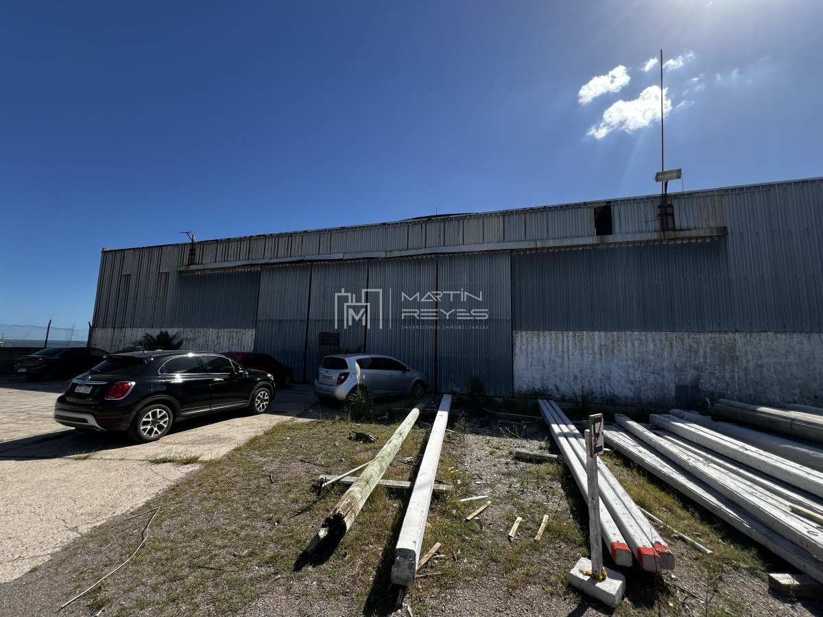 Terreno ID.637 - Venta Terreno 6813m2 con vistas al Puerto en Capurro 
