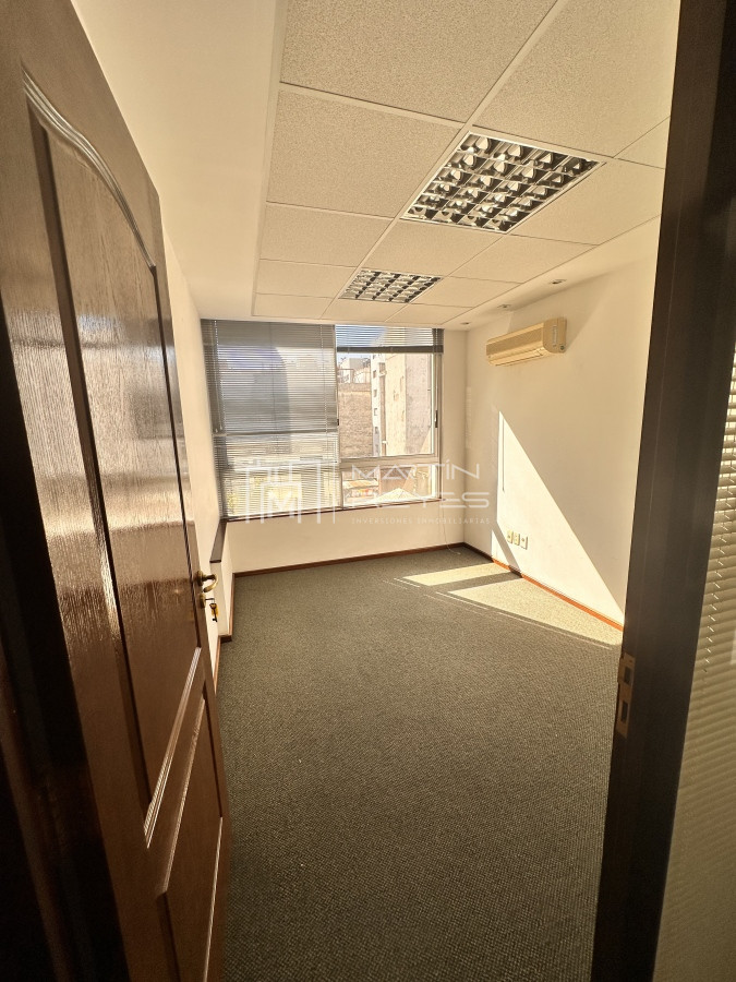 Oficina ID.838 - Alquiler Oficina 145 m2 en Plaza Independencia