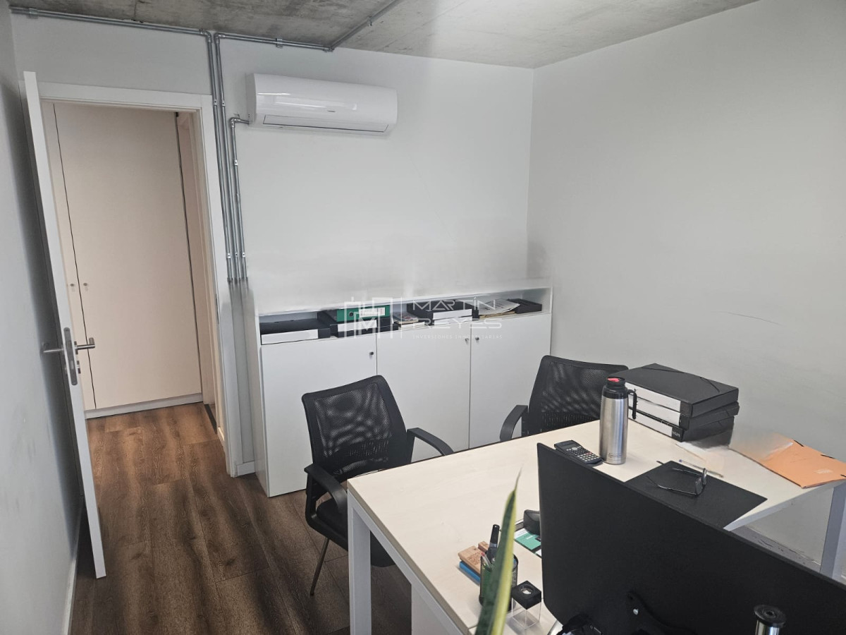 Oficina ID.1232 - Venta oficina 94m2 con garaje a pasos de WTC con renta 