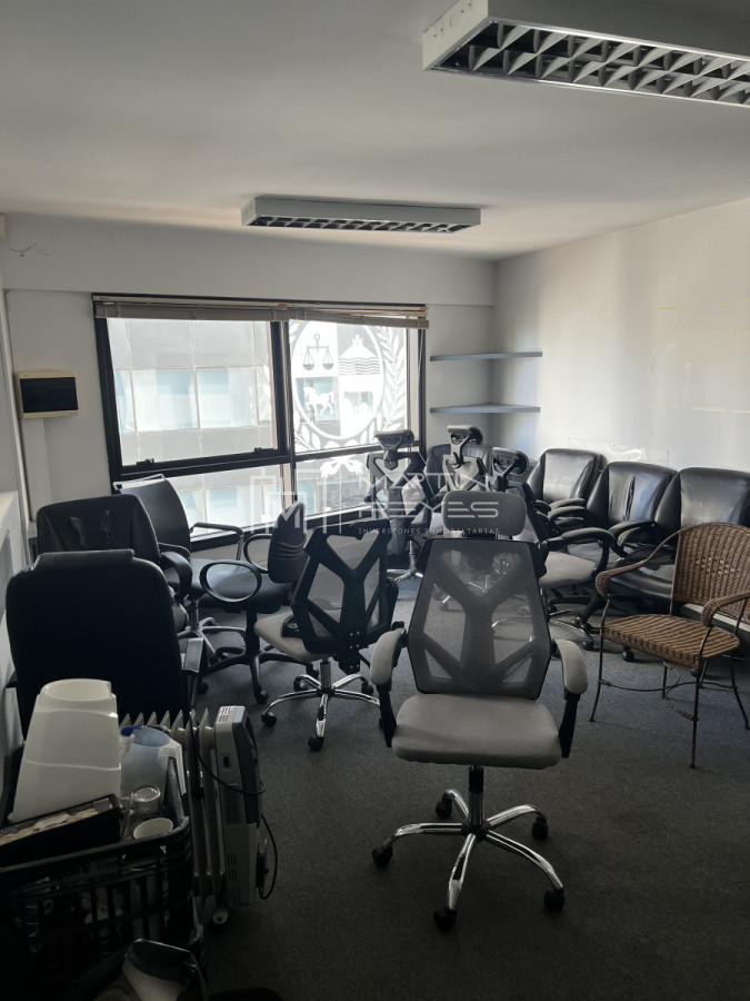 Oficina ID.1225 - Venta 257m2 de Oficinas en Plaza Independencia 