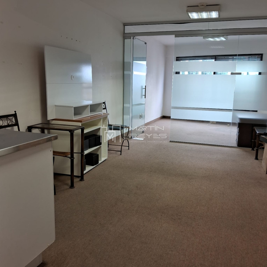 Oficina ID.1225 - Venta 257m2 de Oficinas en Plaza Independencia 
