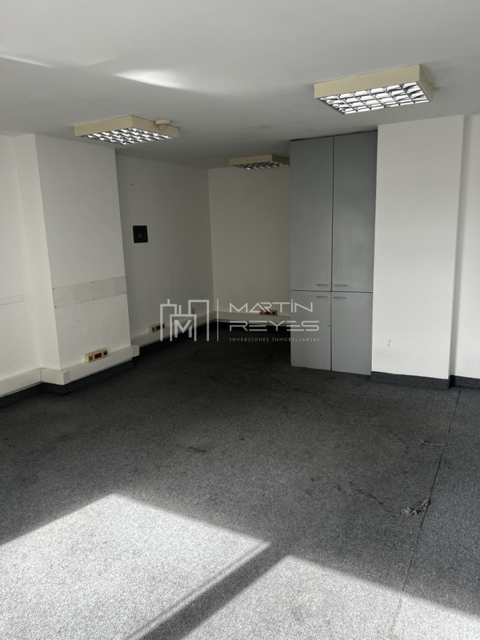 Oficina ID.1225 - Venta 257m2 de Oficinas en Plaza Independencia 