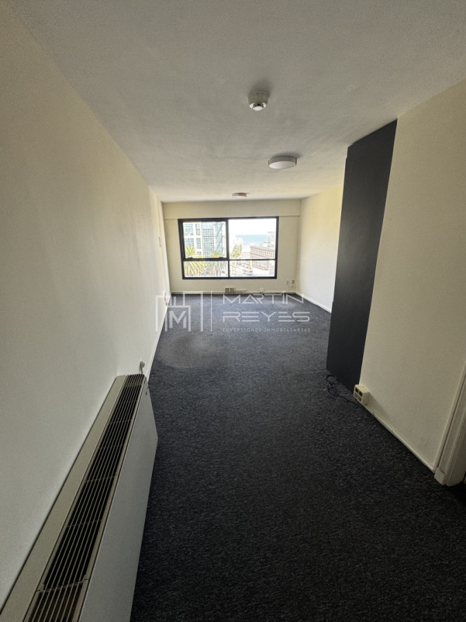 Oficina ID.1553 - Venta oficina 22m2 con vista a Plaza Independencia 