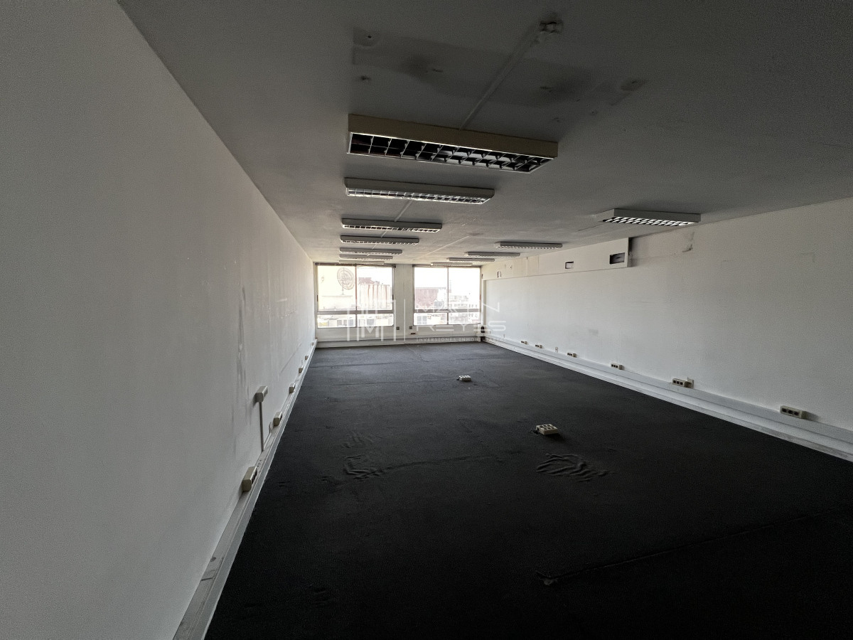 Oficina ID.1035 - Alquiler Oficina de 180m2 en Plaza Independencia vista a la Plaza