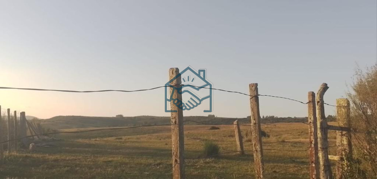 Chacra ID.636/Chacra-con-Casa-de-30-ha-en-Sierra-de-los-Caracoles - Chacra con Casa de 30 ha en Sierra de los Caracoles