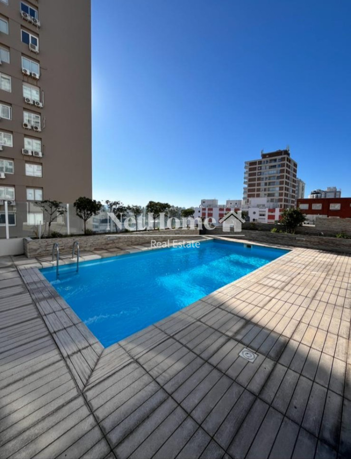 Apartamento ID.901 - Apto 1 dorm. Penísula, excelente ubicación