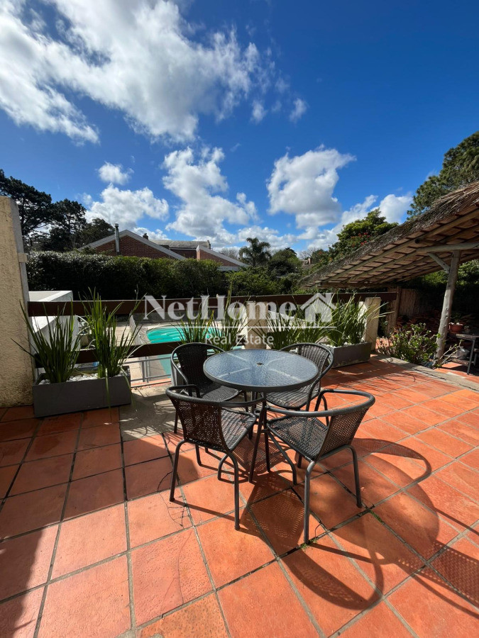 Casa ID.984 - Casa 4 dormitorios Cantegrill Punta del Este