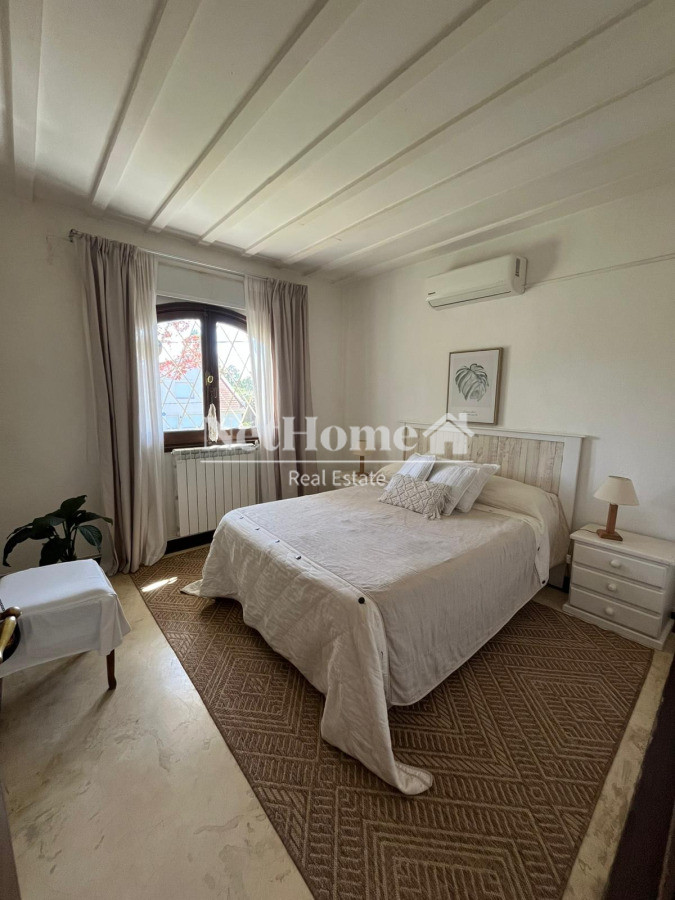 Casa ID.984 - Casa 4 dormitorios Cantegrill Punta del Este