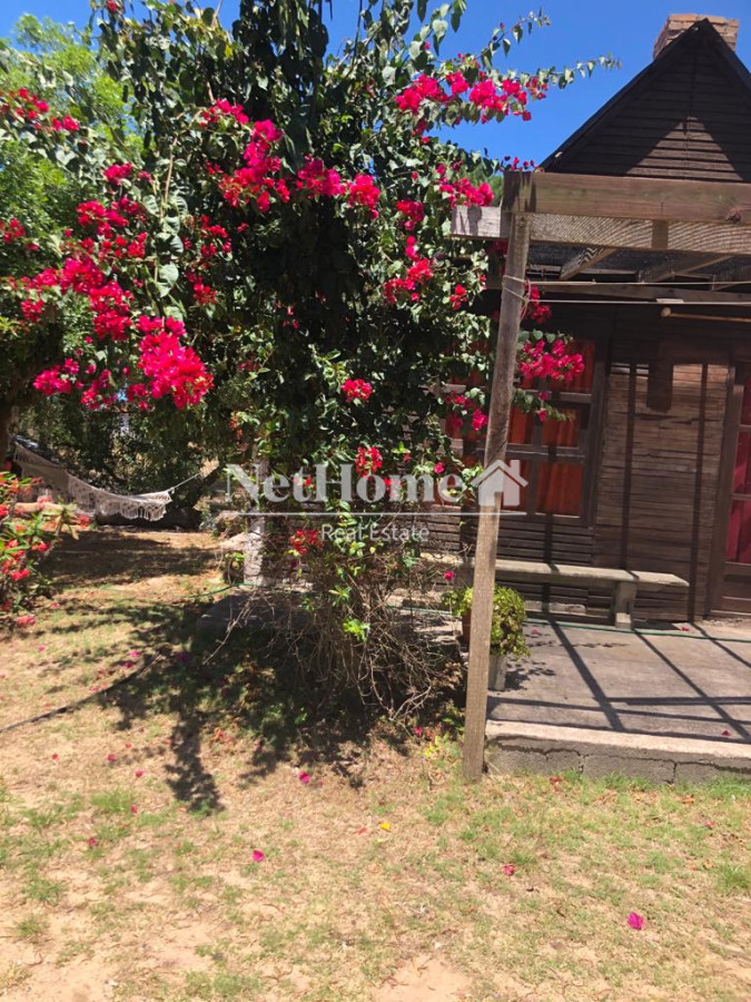 Casa ID.790 - TERRENO CON 2 CASAS EN VENTA