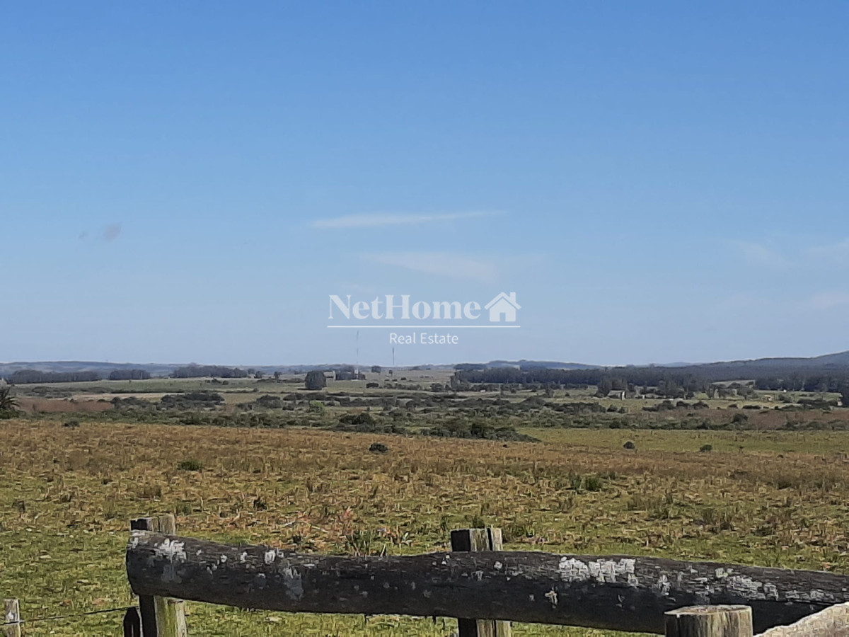 Campo Ref.306 - Campo Turistico 100Ha Garzon 