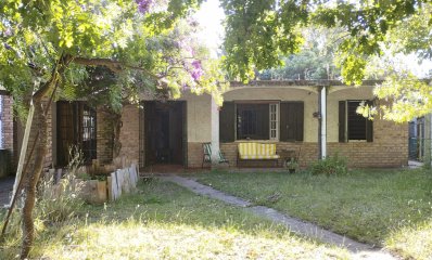 Venta, Casa a 150 metros del mar, 2 dormitorios Parque del Plata