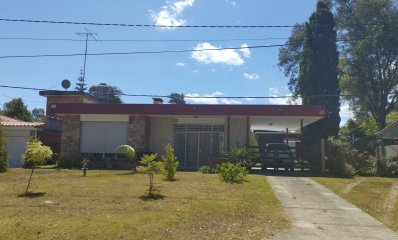 Venta, Casa 2 dormitorios y 2 baños con Apartamento, Atlàntida