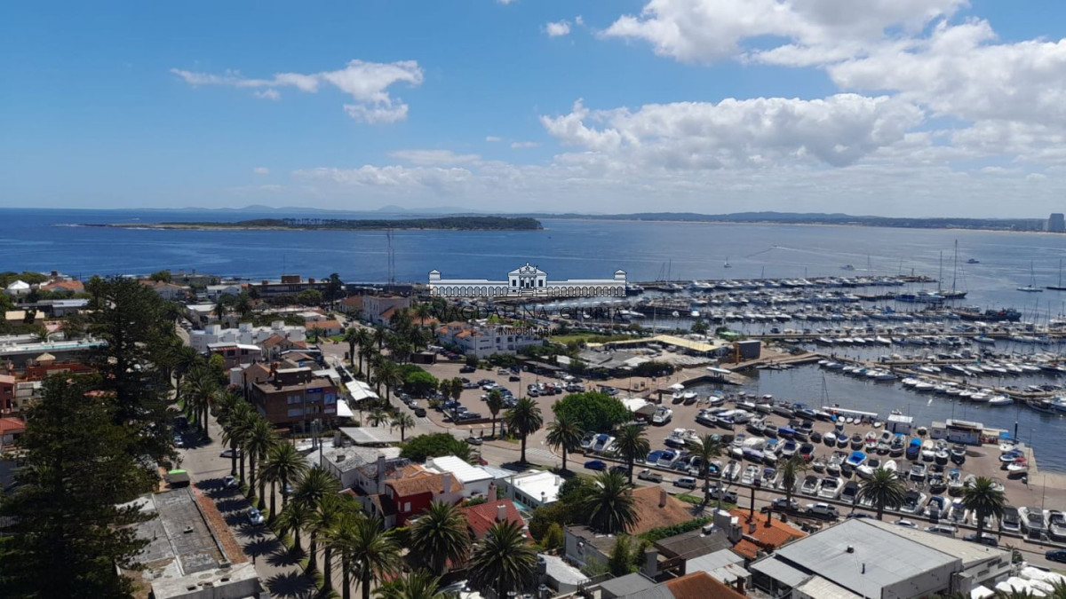 Apartamento en venta y alquiler temporario Peninsula 3 dormitorios