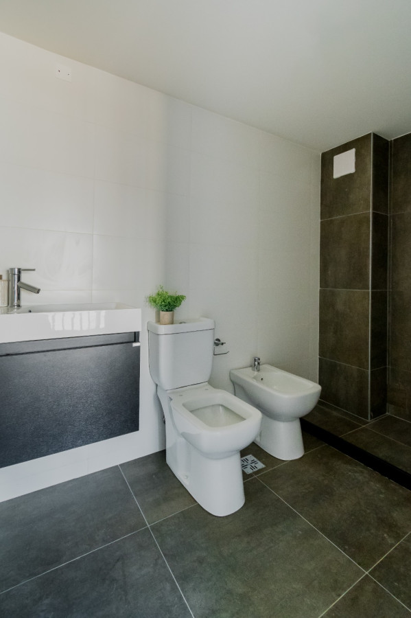 Apartamento ID.131 - Torre Firenze Vendo apartamentos acepta banco