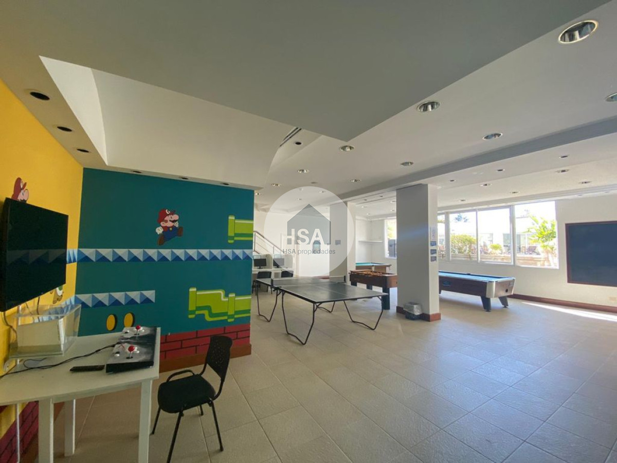 Apartamento ID.623 - OPORTUNIDAD En primera línea frente al mar en playa Mansa, 2 dormitorios en suite