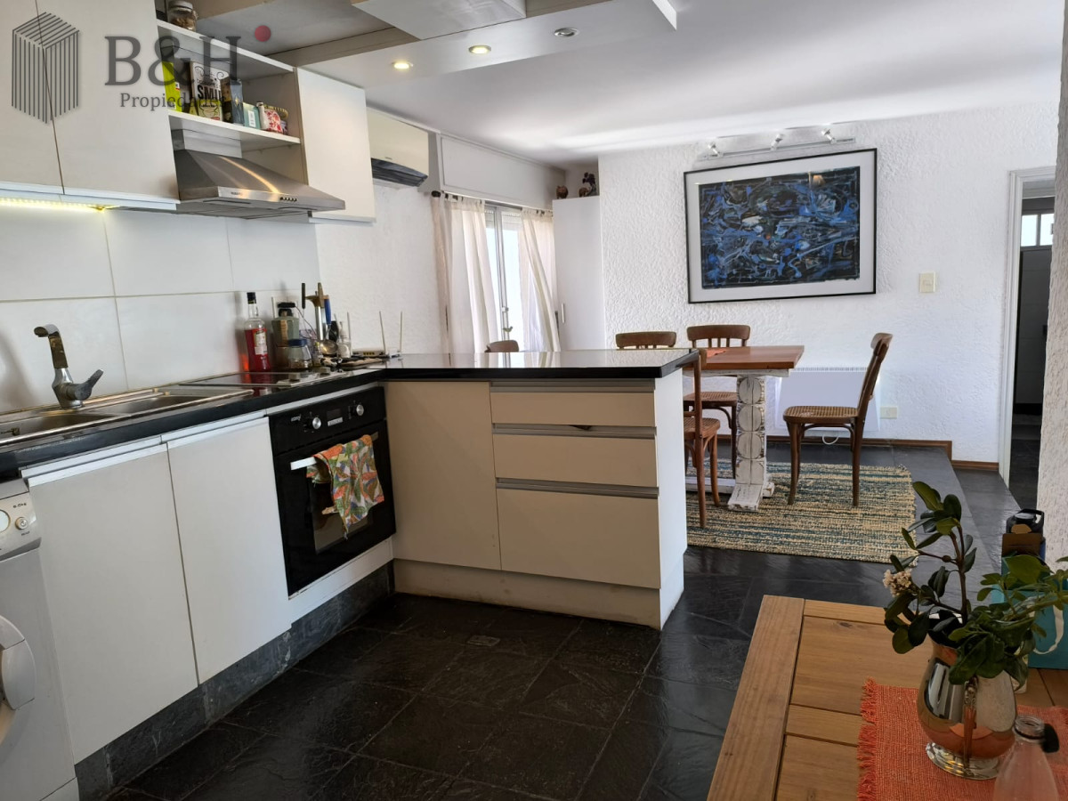 Apartamento ID.4689 - VENTA Apto 2 dormitorios en Península, vista al mar Orientación Norte