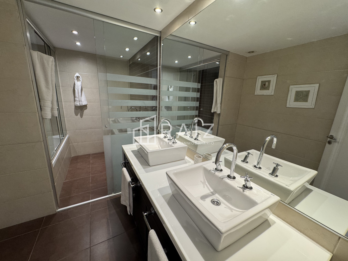 Apartamento ID.10607 - ALQUILER INVERNAL Imperiale 3 dormitorios en suite