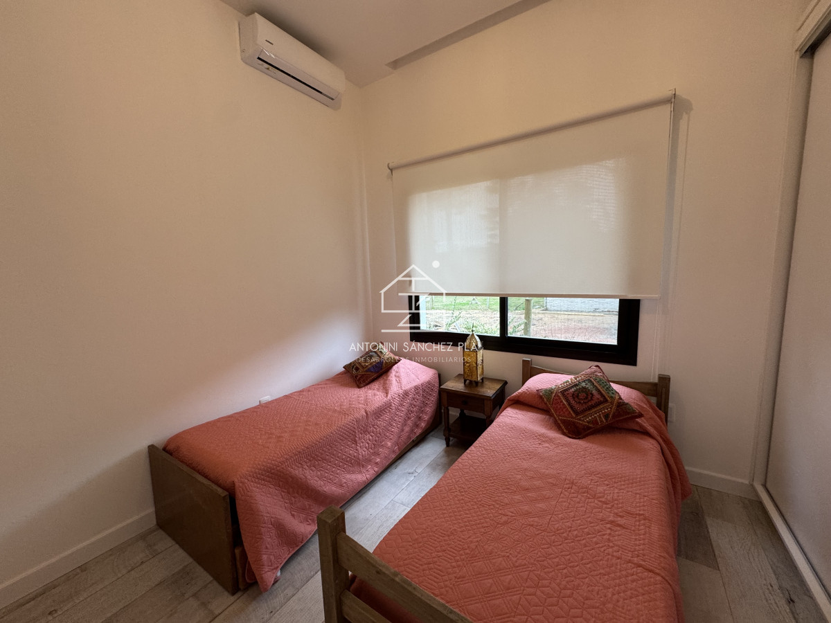 Casa ID.2671 - Moderna casa 3 dormitorios en tranquilo entorno, Temporada 2026