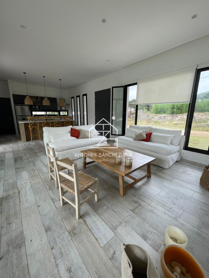 Casa ID.2671 - Moderna casa 3 dormitorios en tranquilo entorno, Temporada 2026