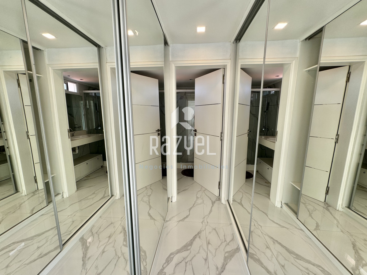 Casa ID.826 - Espectacular casa moderna 3 dormitorios Jardines de Cordoba, Punta del Este