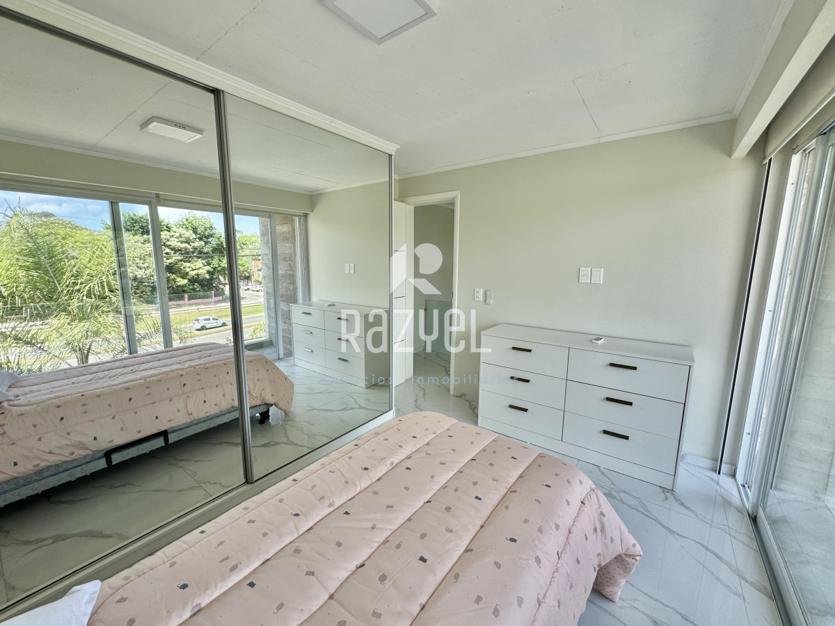 Casa ID.826 - Espectacular casa moderna 3 dormitorios Jardines de Cordoba, Punta del Este