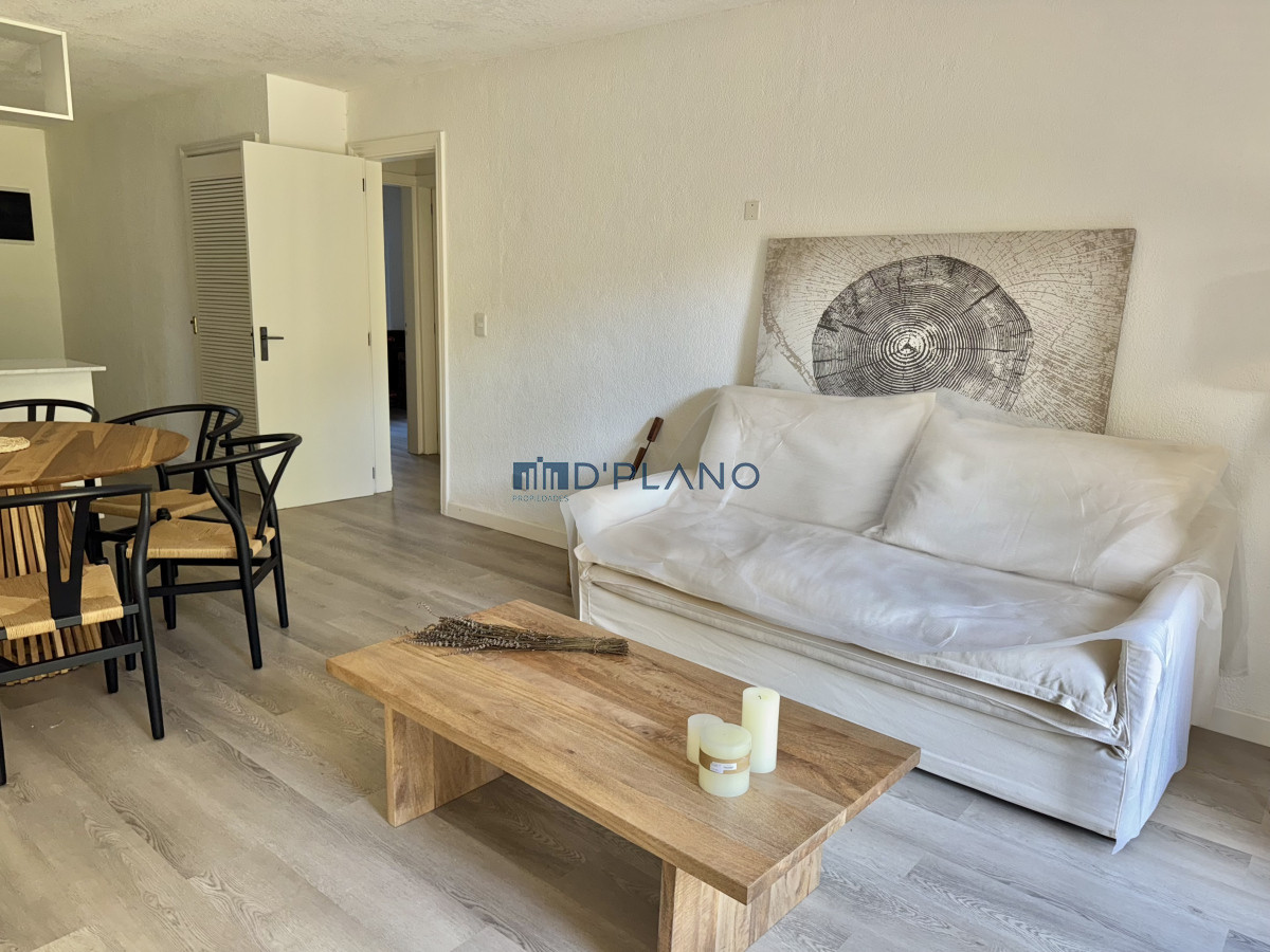 Apartamento ID.56 - Alquiler anual 2 dormitorios en Rincón del Indio, Complejo cerrado con amenities