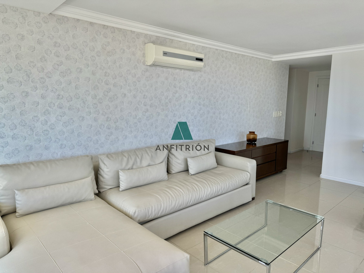 Apartamento ID.228 - VENTA Imperiale III 2 dormitorios en suite 2 cocheras