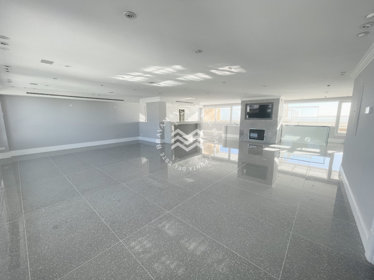 Apartamento ID.16 - Magnífico Penthouse duplex en Punta del Este, Playa mansa
