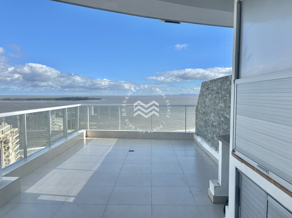 Apartamento ID.372 -  Penthouse duplex 3 dormitorios con vista al mar