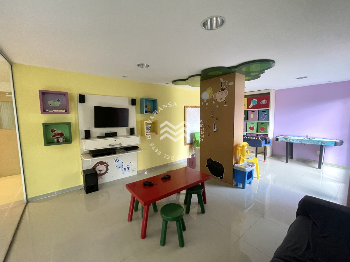Apartamento ID.104 - ALQUILER TEMPORADA 2 dormitorios Playa Mansa frente al mar
