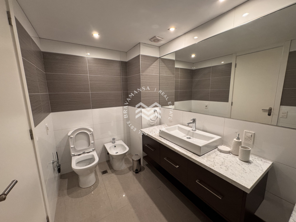 Apartamento ID.5 - VENTA 3 dormitorios + servicio en Torre ONE I