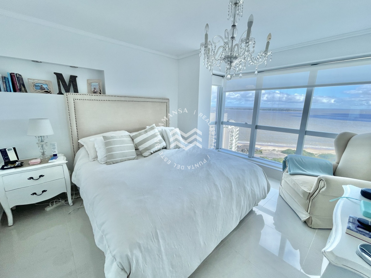 Apartamento ID.372 -  Penthouse duplex 3 dormitorios con vista al mar