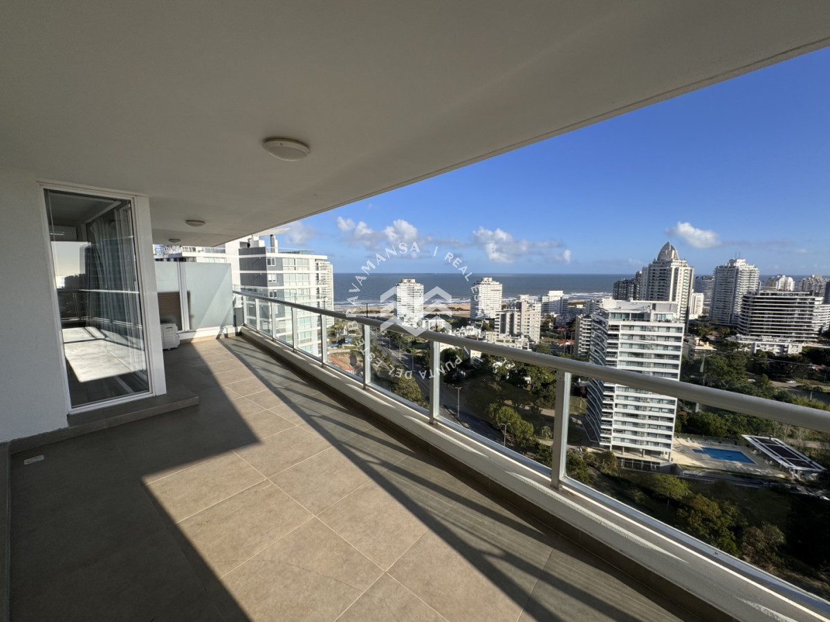 Apartamento ID.5 - VENTA 3 dormitorios + servicio en Torre ONE I