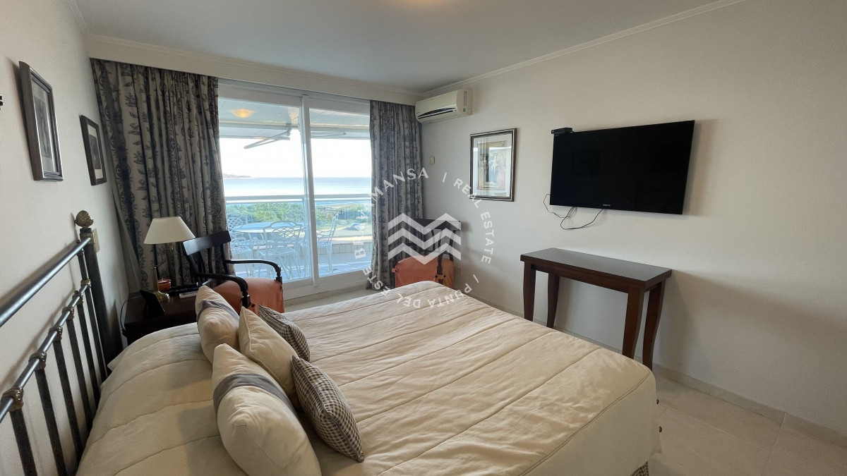 Apartamento ID.69 - Alquiler por temporada en Millenium Tower 3 dormitorios primera línea ESPECTACULAR