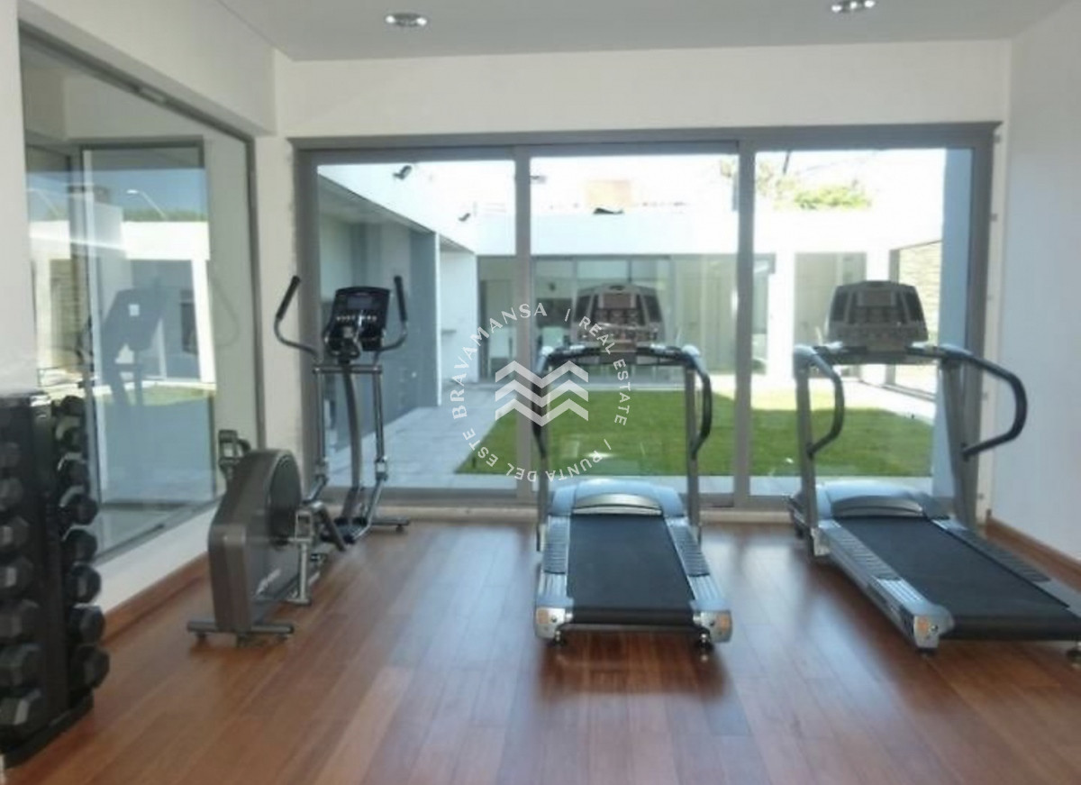 Apartamento ID.81 - VENTA Apartamento 2 dormitorios a pasos de Playa Brava