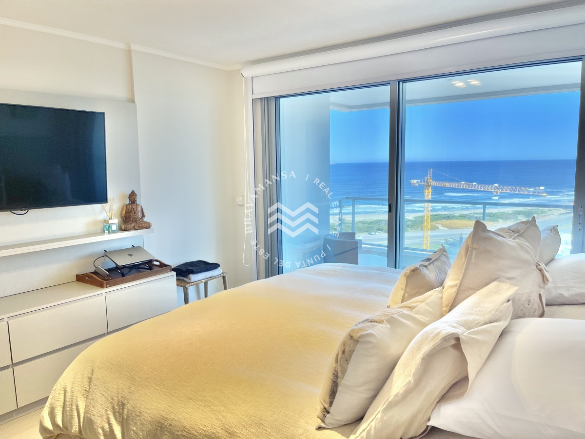 Apartamento ID.101 - VENTA 2 dormitorios con vista al mar en Playa Brava