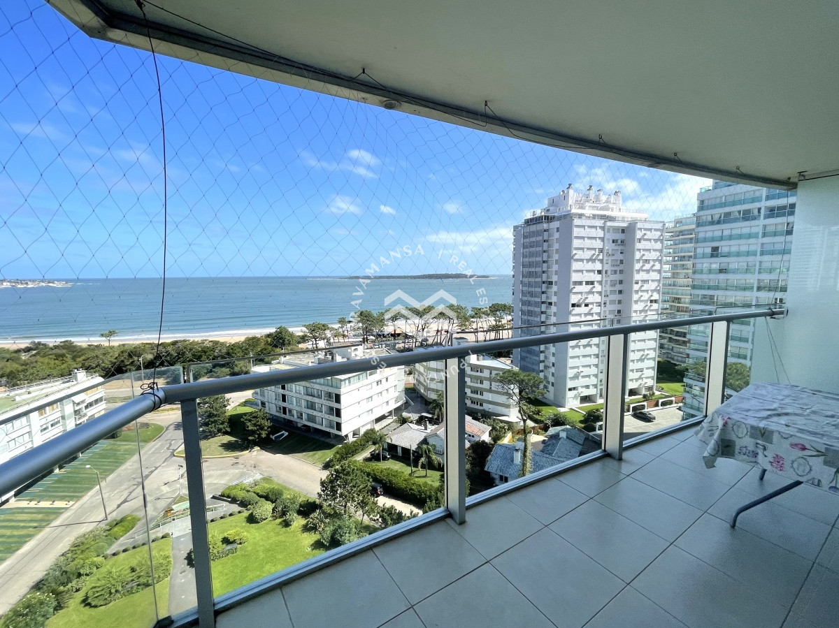 Apartamento ID.104 - ALQUILER TEMPORADA 2 dormitorios Playa Mansa frente al mar
