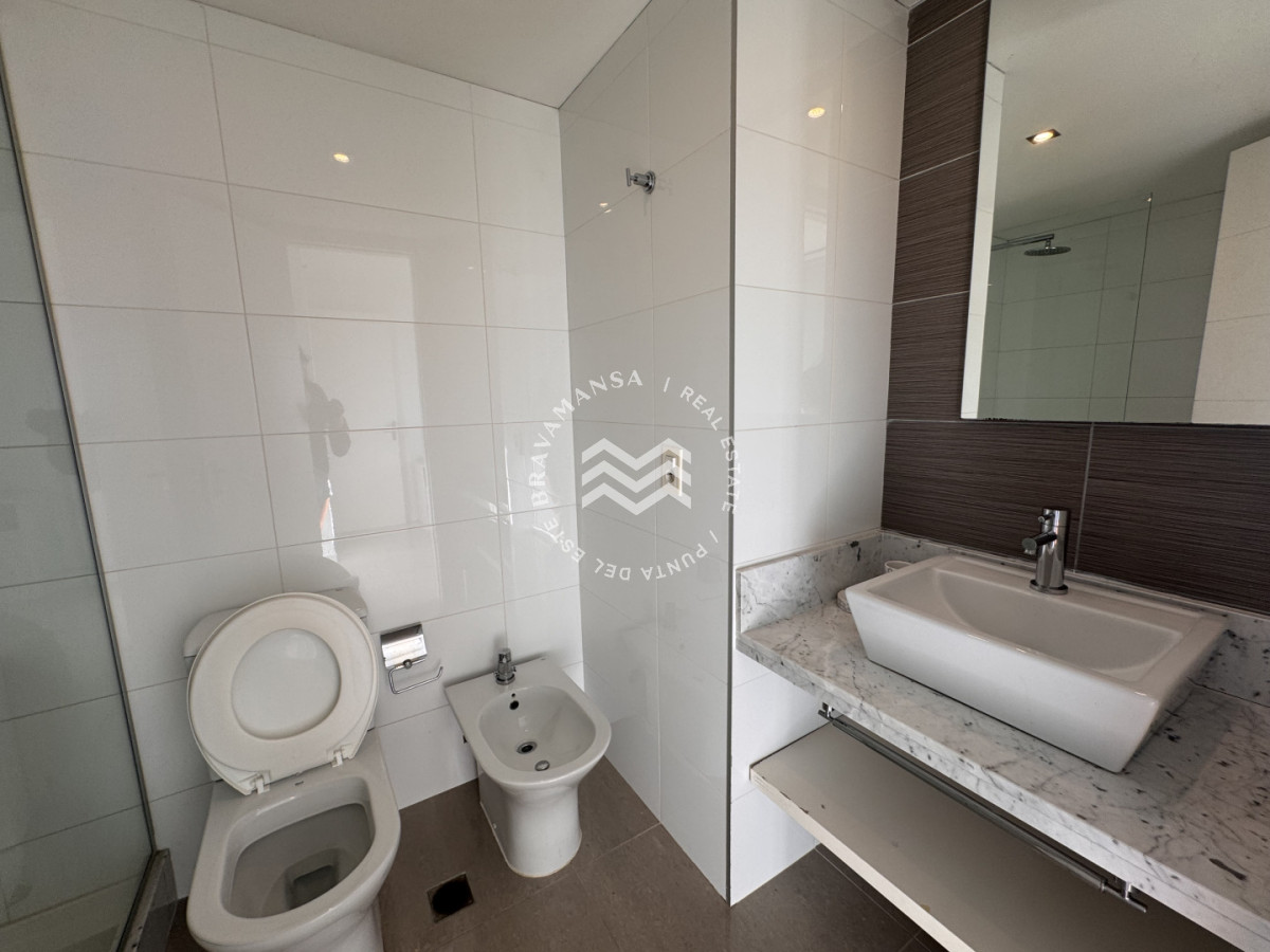 Apartamento ID.5 - VENTA 3 dormitorios + servicio en Torre ONE I