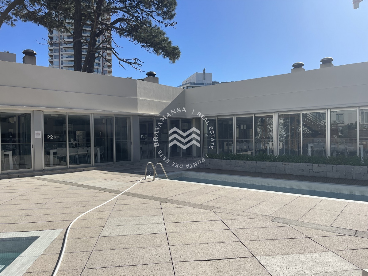 Apartamento ID.101 - VENTA 2 dormitorios con vista al mar en Playa Brava