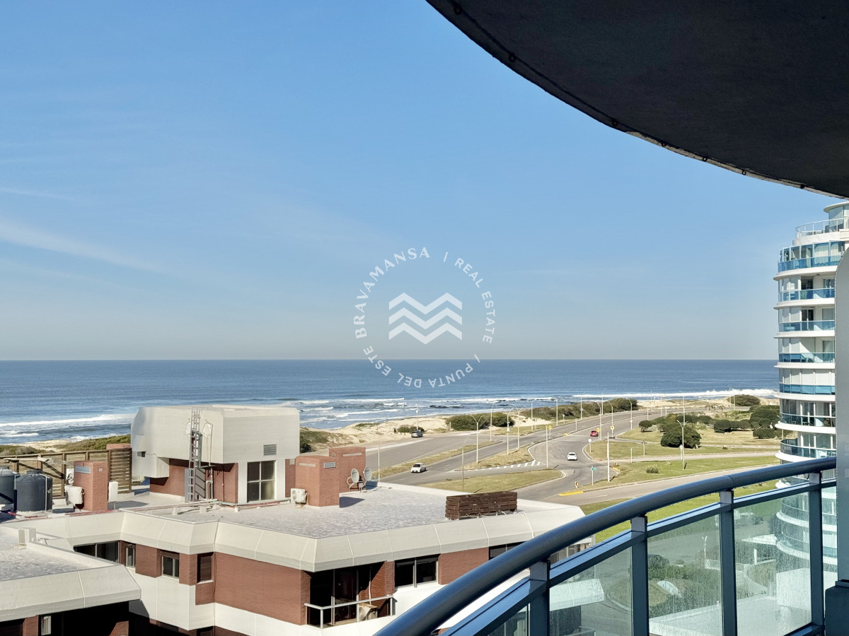 Apartamento ID.510 - VENTA Apartamento 3 dormitorios y dependencia en Playa Brava