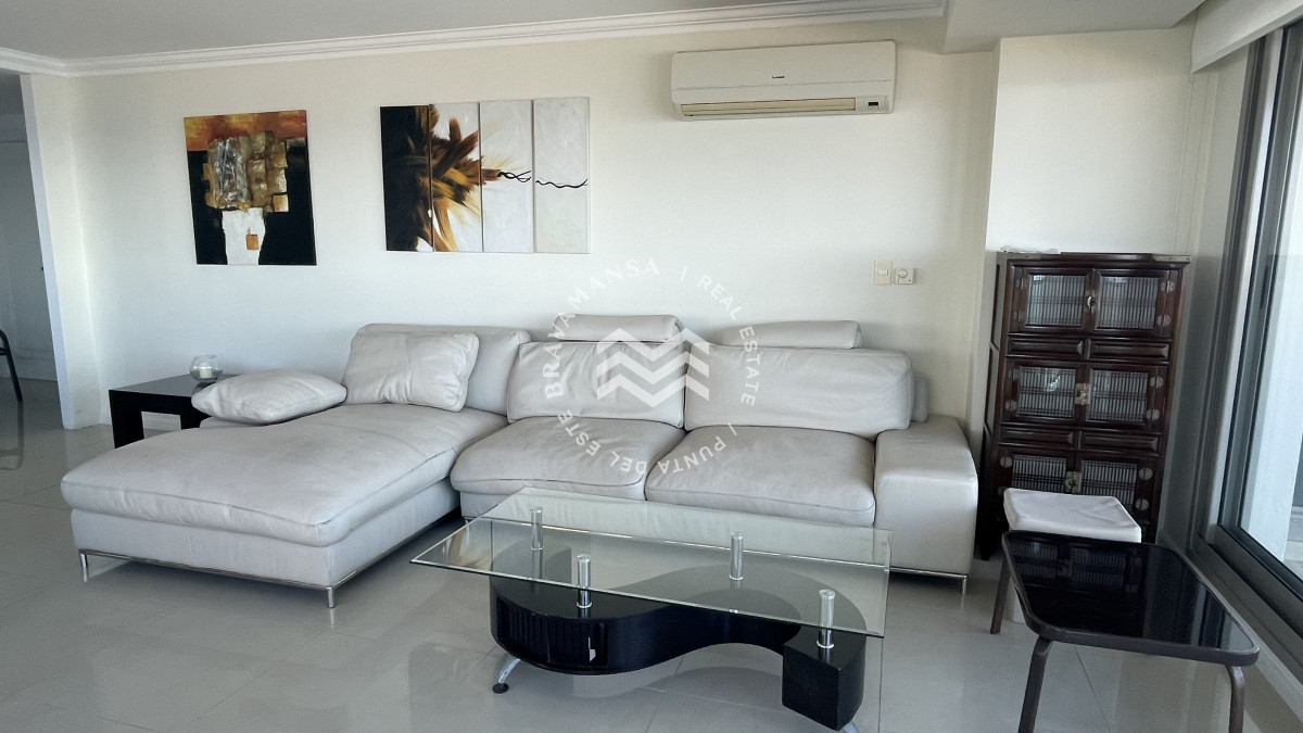 Apartamento ID.84 - ALQUILER Anual o temporada de verano 3 dormitorios y servicio primera línea PLAYA BRAVA