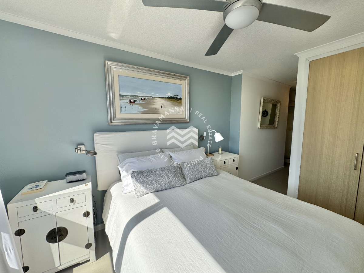 Apartamento ID.662 - VENTA Hermoso apartamento de 3 suites en Ocean Drive, excelente estado